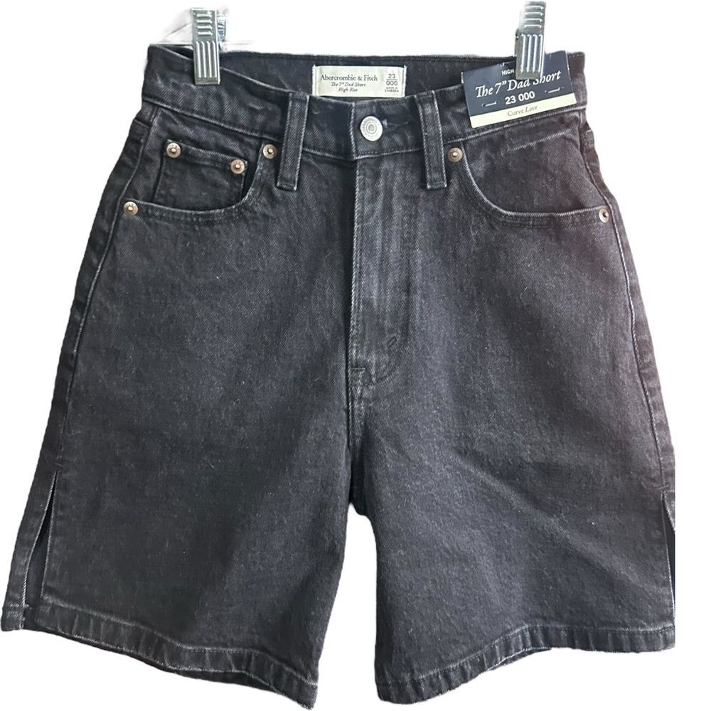 ABERCROMBIE & FITCH| The 7” Dad Short High Rise Vintage Black